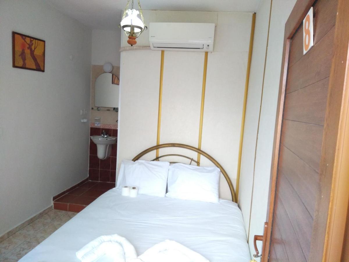 Anz Guest House Pansiyon Selcuk Exterior photo